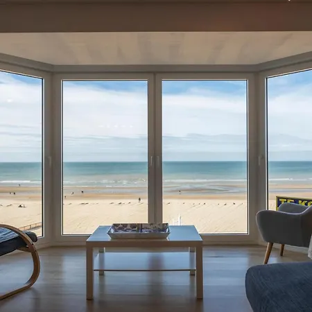 Valentino 0401 - 2 Bedrooms 6p - Stunning Sea View - Centrally Located Koksijde