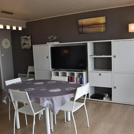 Valentino 0401 - 2 Bedrooms 6p - Stunning Sea View - Centrally Located Daire *